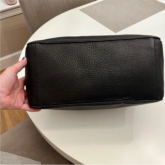 Tory Burch Black pebbled Leather Tote Bag with remov crossbody strap and dusty - Picture 4 of 10